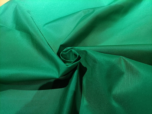 75d*300d πολυ Taslon PU ύφασμα επιστρώματος 125gsm για τη χρήση σακακιών